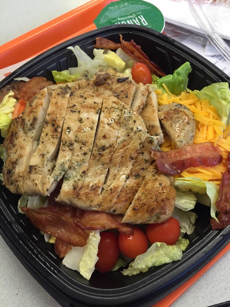 Garden Salad with Grilled Chicken from Whataburger | Nurtrition & Price